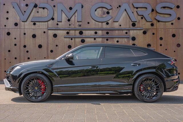 Lamborghini Urus 4.0 V8 Hybrid SE | AVAILABLE | STOCK | STYLE | B&O | PANO | ANIMA | 23 INCH |