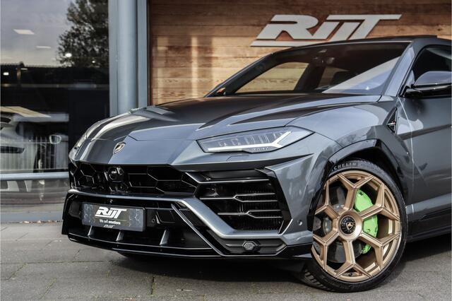 Lamborghini Urus 4.0 V8 **Carbon/Stitching/Alcantara/Ceramic/B&O 3D**