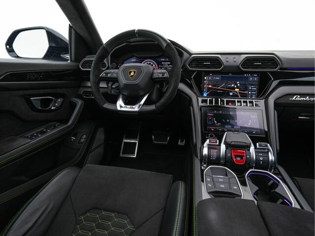 Lamborghini Urus 4.0 V8 Pearl Capsule (INCL.BTW) *CERAMIC-BRAKES | PANO | HEAD-UP | SOFT-CLOSE | LEATHER-ALCANTARA | FULL-LED | NIGHT-VISION | BANG&OLUFSEN | MEMORY-PACK | HEATED-SPORTSEATS | TOP-VIEW | ADAPTIVE-CRUISE | BLIND-SP
