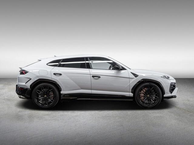 Lamborghini Urus SE MY25 | Panorama Roof | B&O | Full Comfort Seats