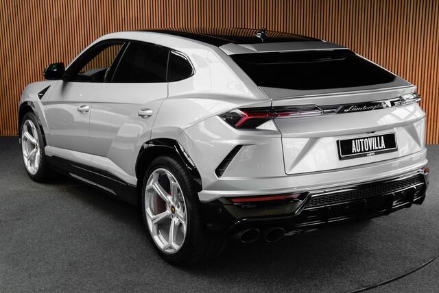 Lamborghini Urus 4.0 V8 HUD Leer Ceramic B&O 360° ACC Massage Alcantara hemel Elektr. achterklep Elektr. verstelbare stoelen met memory Stoel & Stuurverwarming Navi PDC Climate LM velgen