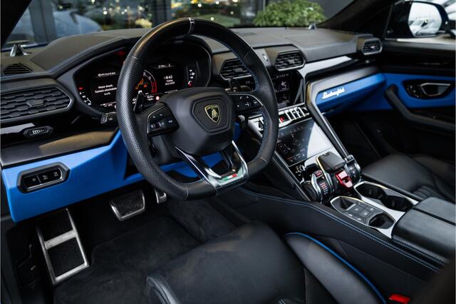 Lamborghini Urus 4.0 V8 S - Blu Nethuns | Origineel NL | Panorama | B&O Adv. | Luchtvering | Elek. trekhaak