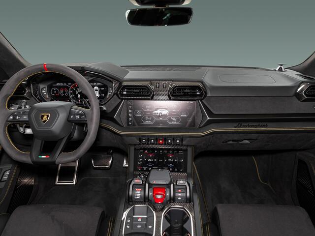 Lamborghini Urus 4.0 V8 Hybrid SE