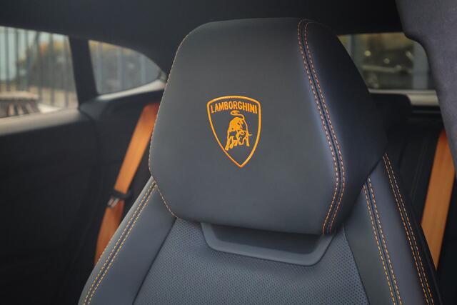 Lamborghini Urus SE 4.0 V8 Hybrid | AKRAPOVIC | BTW-AUTO | B&O 3D ADVANCED | ACC | LAMBORGHINI EYE | HUD | 4-WIELSTURING