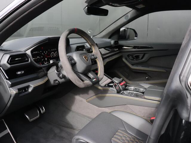Lamborghini Urus 4.0 V8 Hybrid SE | DIREKT LEVEBAAR !!! | LEDER | PANO-DAK | B&O | SOFT-CLOSE | MASSAGE | HEAD-UP | STOELVERK. | 5 JAAR GARANTIE |