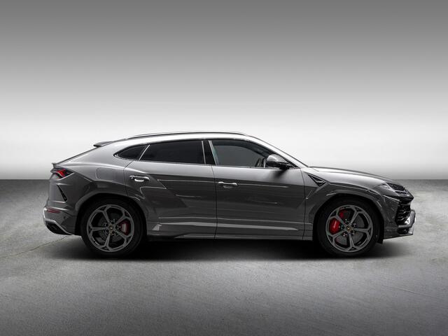 Lamborghini Urus MY2021