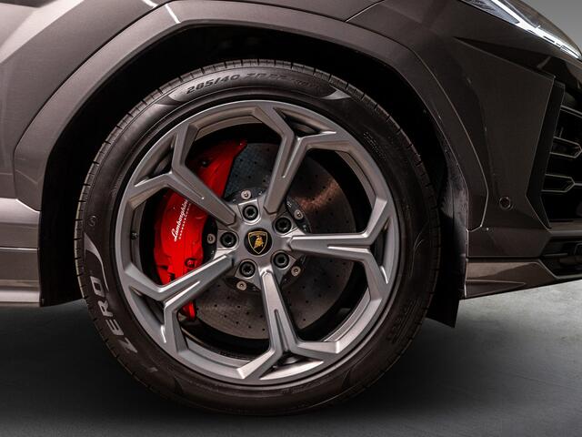Lamborghini Urus MY2021