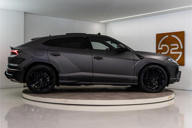 Lamborghini Urus 4.0 V8 Hybrid SE 800PK | Ad Personam | Grigio Keres Matt | Carbon | Akrapovic | 3D B&O | Service Package 5YR | 3 JAAR FABRIEKSGARANTIE GERESERVEERD