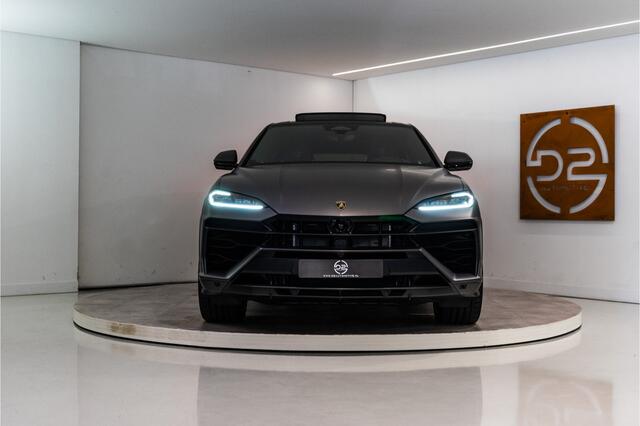 Lamborghini Urus 4.0 V8 Hybrid SE 800PK | Ad Personam | Grigio Keres Matt | Carbon | Akrapovic | 3D B&O | Service Package 5YR | 3 JAAR FABRIEKSGARANTIE GERESERVEERD