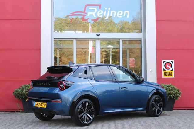 Lancia YPSILON 1.2 110PK Turbo Hybrid Edizione Cassina Limitata | NAVIGATIE | CAMERA VOOR/ ACHTER | ELEKTRISCH VERSTELBARE BESTUURDERSSTOEL | VELOURS BEKLEDING | STOEL VERWARMING | MASAGE FUNTIE OF VOORSTOELEN | DRAADLOOS APPLE CARPLAY / ANDROID AUTO | DRAADLOZE TELEFO