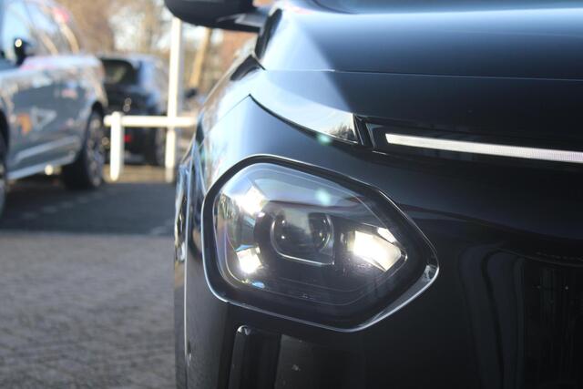 Lancia YPSILON 1.2 110PK Turbo Hybrid LX | CAMERA VOOR/ ACHTER | ELEKTRISCH VERSTELBARE BESTUURDERSSTOEL | VELOURS BEKLEDING | STOEL VERWARMING | MASSAGEFUNCTIE BESTUURDERSSTOEL | DRAADLOOS APPLE CARPLAY / ANDROID AUTO | DRAADLOZE TELEFOONLADER | DODEHOEK DETECTIE | CL