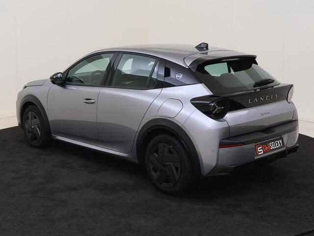 Lancia YPSILON 1.2 Turbo Hybrid *Automaat*
