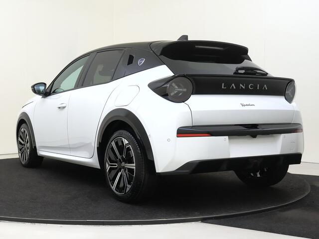 Lancia YPSILON 1.2 Turbo Hybrid LX