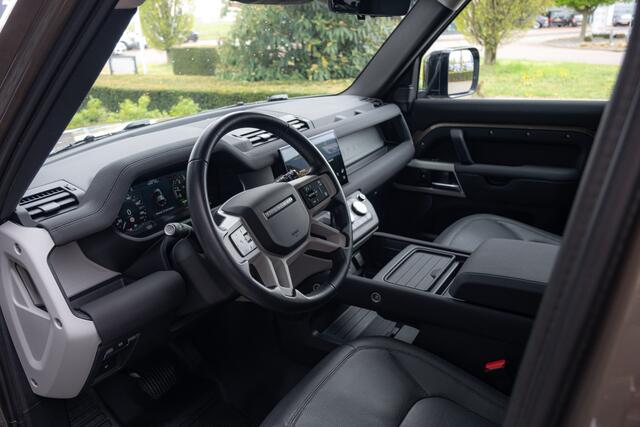 Land Rover DEFENDER 2.0 P400e 110 XS Edition / Uitklapbare trekhaak / Cold Climate Pack