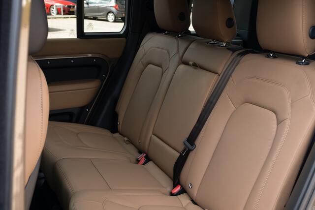Land Rover DEFENDER 2.0 P300e 110 X-Dynamic HSE / Pangea Green / 22'' / Uitklapbare Trekhaak