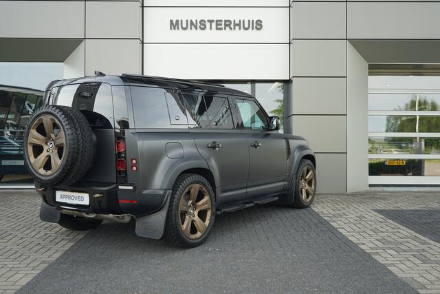 Land Rover DEFENDER 110 P400e 110 SE | Elektrische trekhaak | Koelvak | Schuif/Kantel dak |