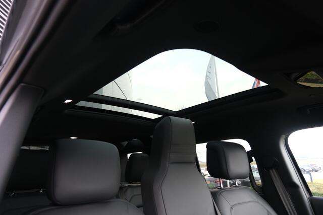Land Rover DEFENDER 2.0 P300e 110 X-Dynamic HSE / 6 persoons uitvoering / Meridian Surround / Head-up