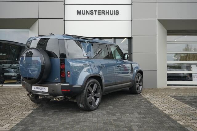 Land Rover DEFENDER 110 2.0 P400e 110 SE | Elektrische trekhaak | Schuif/Kantel dak | Voorstoelen verwarmd / gekoeld | Koelvak |