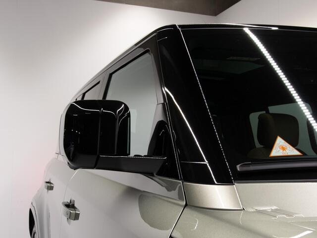 Land Rover DEFENDER 110 2.0 P300e 110 X-Dynamic HSE