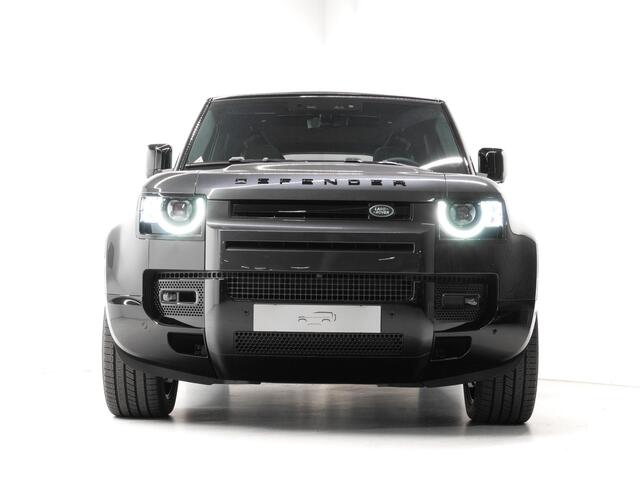 Land Rover DEFENDER 110 2.0 P300e 110 X-Dynamic HSE
