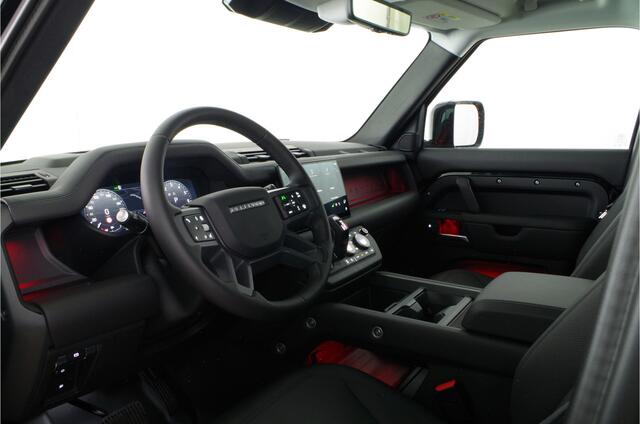 Land Rover DEFENDER 110 2.0 P300e 110 X-Dynamic HSE > Black package/Head-up/Pano.schuif/Trekhaak/Santorini Black... | 3110 | Lease ook mogelijk!