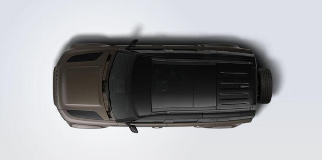 Land Rover DEFENDER 110 P300e X-Dynamic HSE | Head-Up | ClearSight | Trekhaak | Black Pack | 22 Inch