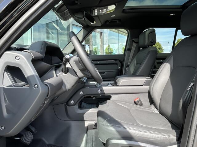 Land Rover DEFENDER 110 P300e AWD 110 X-Dynamic HSE URBAN | NIEUW - 0 km | Geklimatiseerde voorstoelen | Windsor leder | Elektr. trekhaak tot 3.000kg |