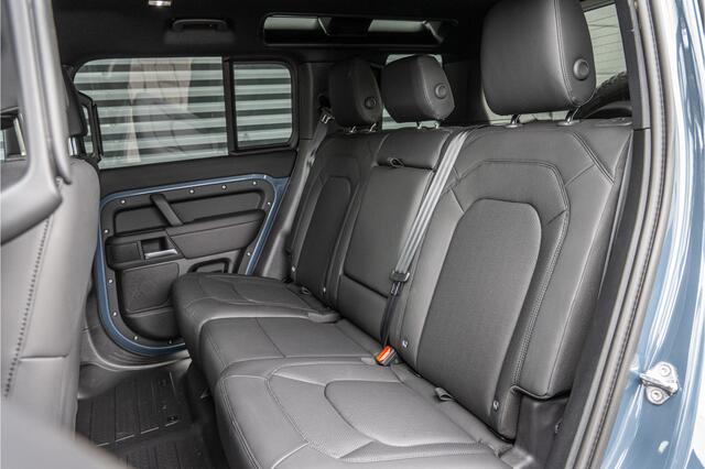 Land Rover DEFENDER 110 3.0 D200 110 S County Edition -Standkachel-Trekhaak