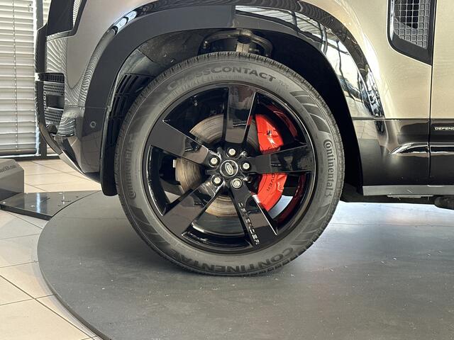 Land Rover DEFENDER P400e 110 X | HUD | Trekhaak | Treeplanken