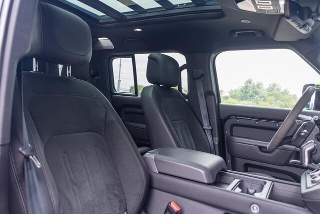 Land Rover DEFENDER 110 5.0 P525 110 V8 Carpathian Edition Urban accessoires l Trekhaak l Schuif- /kantel Pano l Adapt. Cruise l