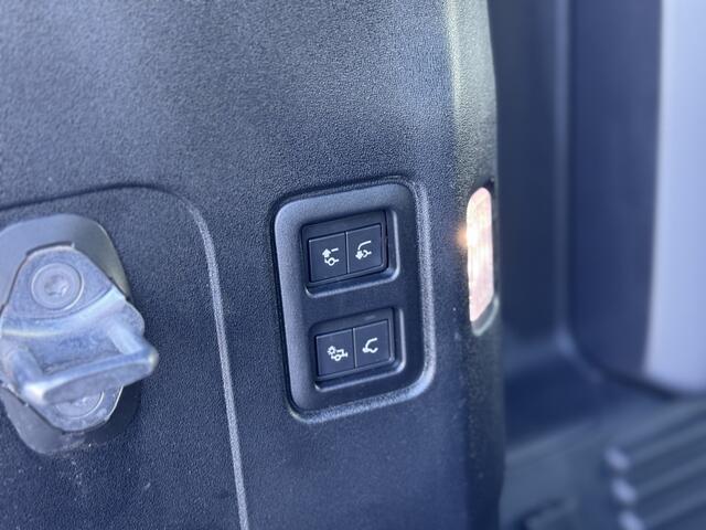 Land Rover DEFENDER 110 3.0 D300 110 X-Dynamic HSE Commercial GRIJS KENT | Panorama | Stoelventilatie | HUD | Elektr. Trekhaak