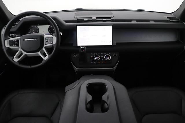 Land Rover DEFENDER P300e 110 X-Dynamic HSE | 6 Persoons | Satin | Black Pack | Towing Pack | Cold Climate Pack | Panoramadak | 22 Inch