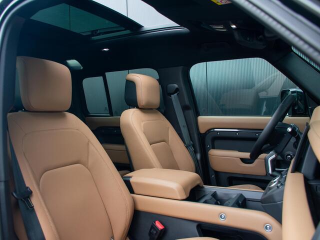 Land Rover DEFENDER 110 2.0 P300e 110 X-Dynamic HSE l NP ¤128.562 l Torque vectoring l Schuif-/kantel Panorama dak l 22 Inch