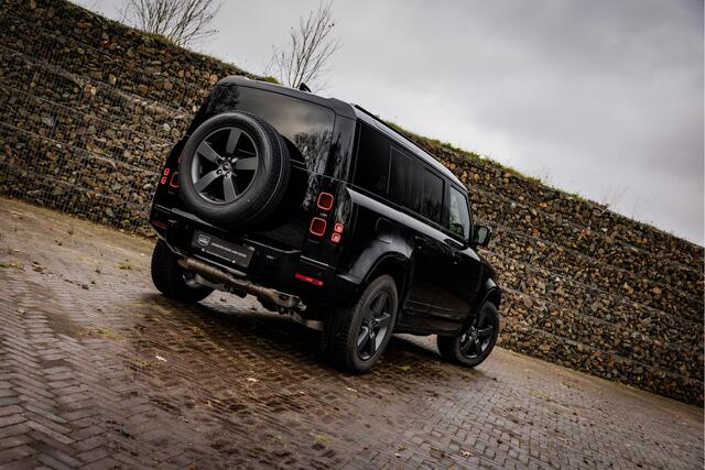 Land Rover DEFENDER 110 2.0 P300e 110 X-Dynamic HSE HUD Meridian Surround 5 jaar fabrieksgarantie!