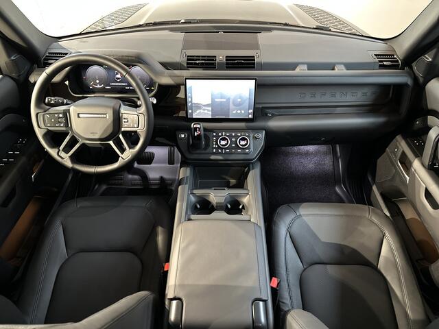 Land Rover DEFENDER 110 P300e 110 X-Dynamic SE | 22" | Panoramadak | Trekhaak