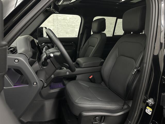 Land Rover DEFENDER 110 2.0 P300e 110 X-Dynamic HSE | Black-Optic | Panorama | 360 Camera | Meridian | Trekhaak | Luchtvering | ACC | Stoelventilatie | Cold-Climate Pack | Leder | Head-Up | Keyless-Entry | Luchtvering | 22'' | Memory | Interieurdelen Leder | Standkachel | Do