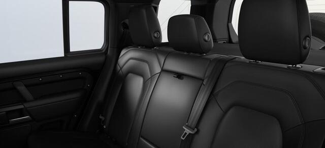 Land Rover DEFENDER 110 2.0 P300e 110 X-Dynamic SE