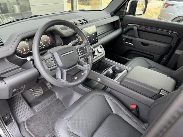 Land Rover DEFENDER P300e 110 X-Dynamic SE