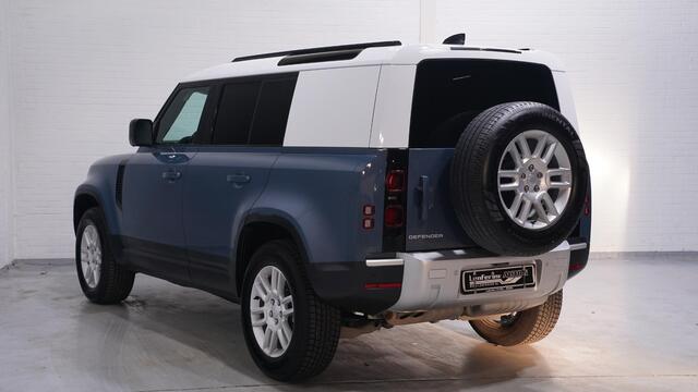 Land Rover DEFENDER Landrover 3.0 D250 110 Grijs Kenteken 3-Zits Leder Zwart 360 Camera, Navi, Apple Carplay, LED Koplampen