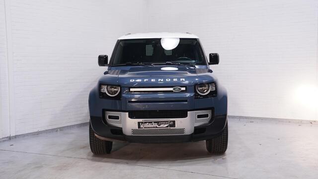 Land Rover DEFENDER Landrover 3.0 D250 110 Grijs Kenteken 3-Zits Leder Zwart 360 Camera, Navi, Apple Carplay, LED Koplampen