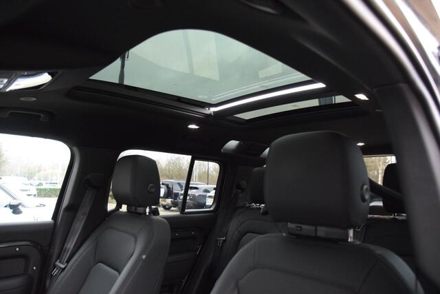 Land Rover DEFENDER 110 P300e 110 S | Panorama | Urban 22''