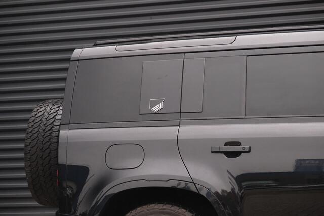 Land Rover DEFENDER 110 2.0 P400e 110 HSE | Harritge | 22'' Black Crow | Sportstoelen | Tailored Leather Pack |