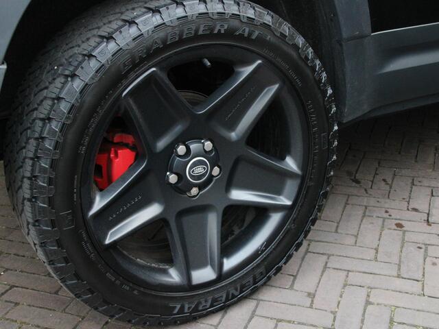 Land Rover DEFENDER 3.0 D250 110 MHEV X-Dynamic HSE