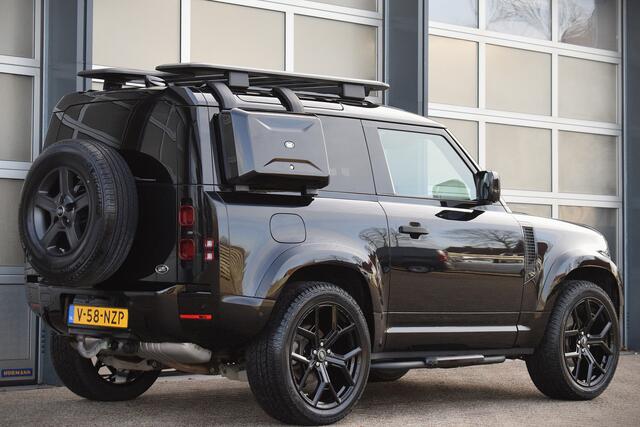 Land Rover DEFENDER 3.0 D200 90 MHEV Grijs Kenteken Explorer Package | 22"Urban Wielen | X-Dynamic uitgevoerd
