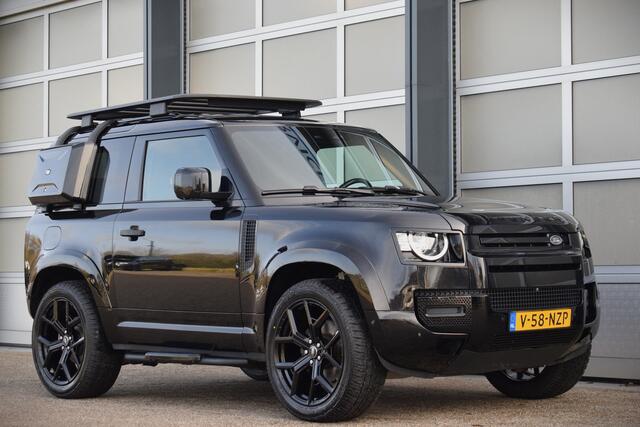 Land Rover DEFENDER 3.0 D200 90 MHEV Grijs Kenteken Explorer Package | 22"Urban Wielen | X-Dynamic uitgevoerd