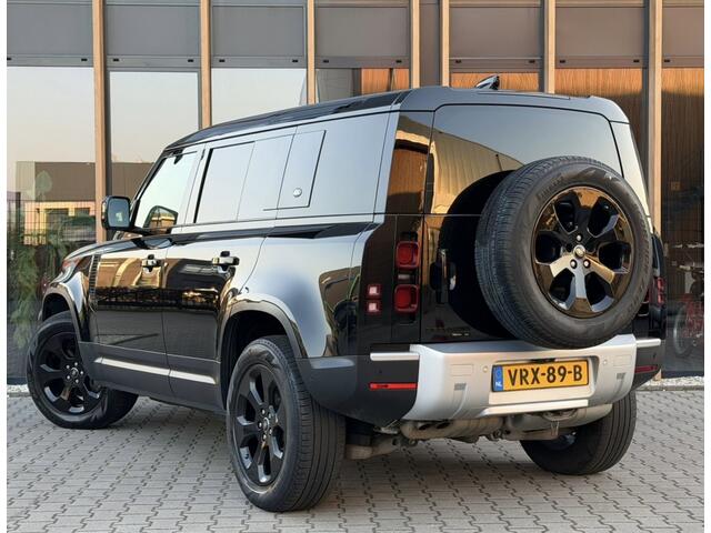 Land Rover DEFENDER 2.0 D240 110 SE