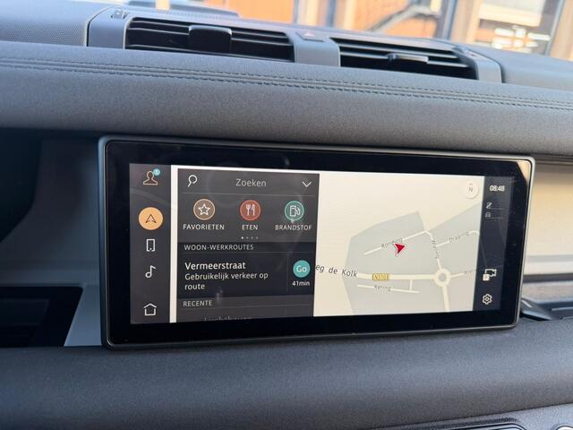 Land Rover DEFENDER 2.0 D240 110 SE