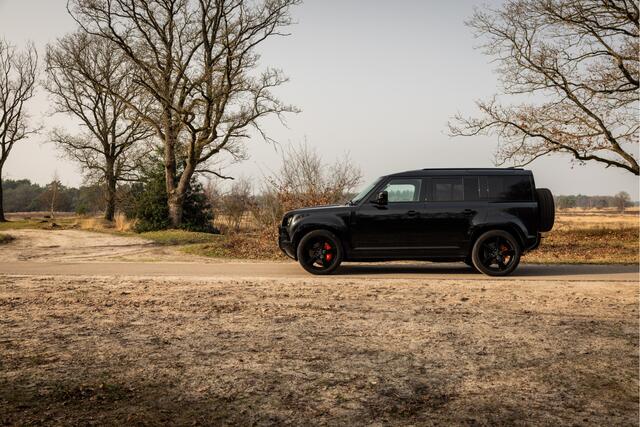 Land Rover DEFENDER 110 2.0 P300e 110 X-Dynamic SE Fabrieksgarantie t/m 2030