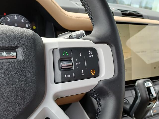 Land Rover DEFENDER 110 P300e 300pk AWD 110 Dynamic HSE Edition | NIEUW - 0 km | Bruin leder | Head-up Display | Gekoelde stoelen |