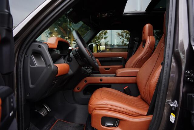 Land Rover DEFENDER 110 P 635 V 8 Octa One of One Lamborghini Leather